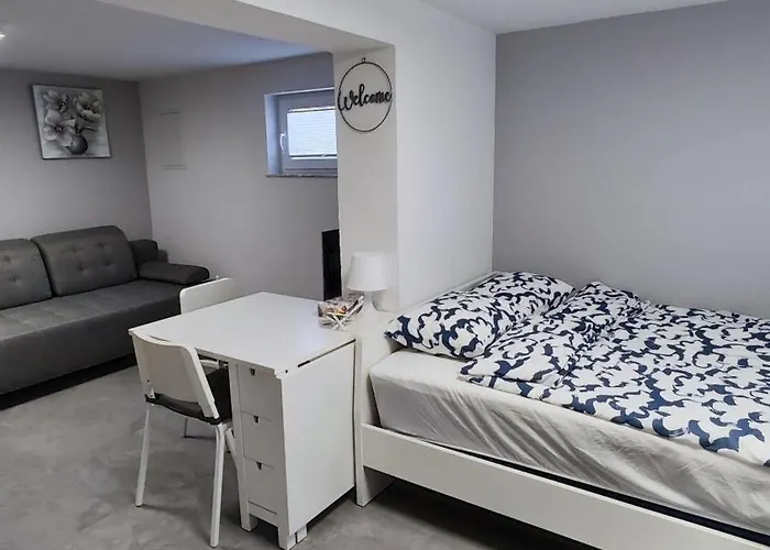 Apartma Alter Ego 아파트