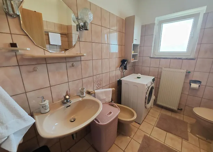 Apartma Alter Ego 아파트 *